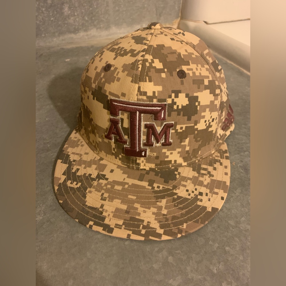 Texas A&M adidas hat - Picture 1 of 4